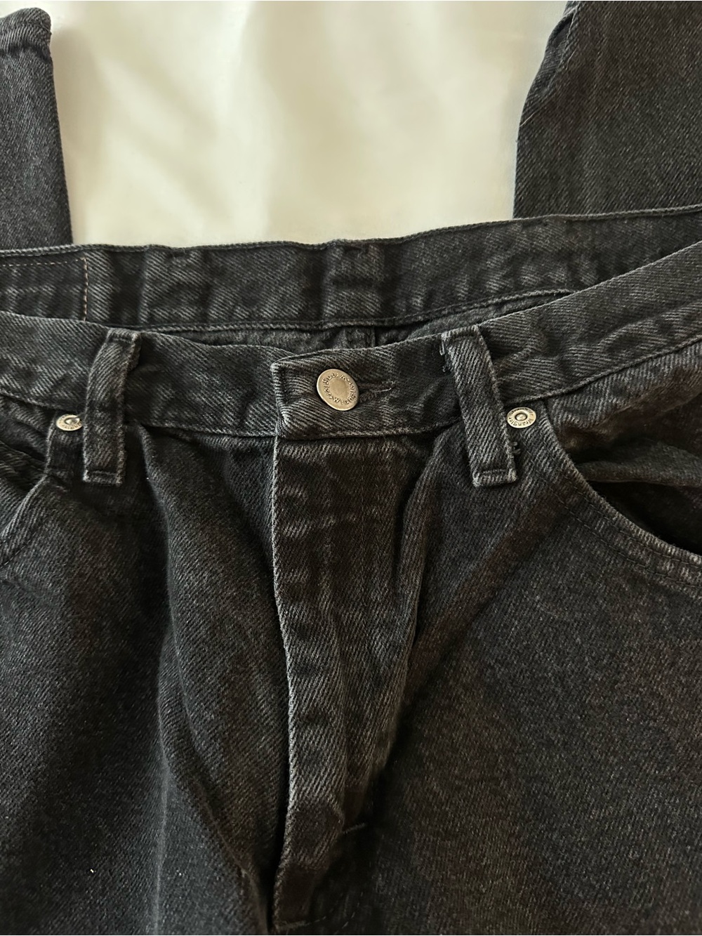 Vintage Wrangler Men's Black Denim Jeans - Picture 2 of 5